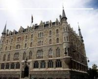 Leon and surrounding 03 Casa de los Botines 